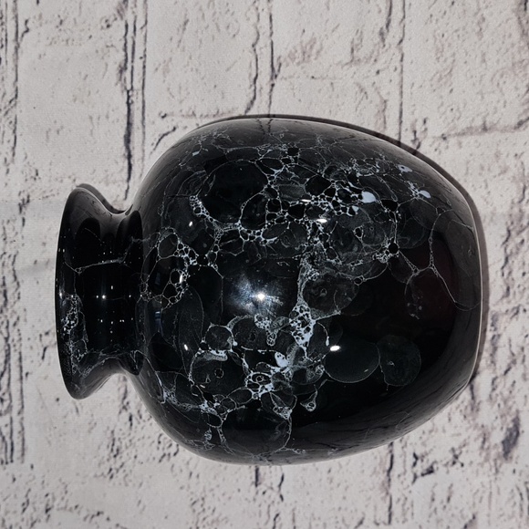 Vintage WANGS International black marble porcelain glossy small vase - Picture 2 of 6